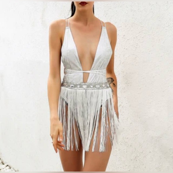Silver/ White Backless Tasseled/ Fringe Bodysuit - Picture 7 of 7